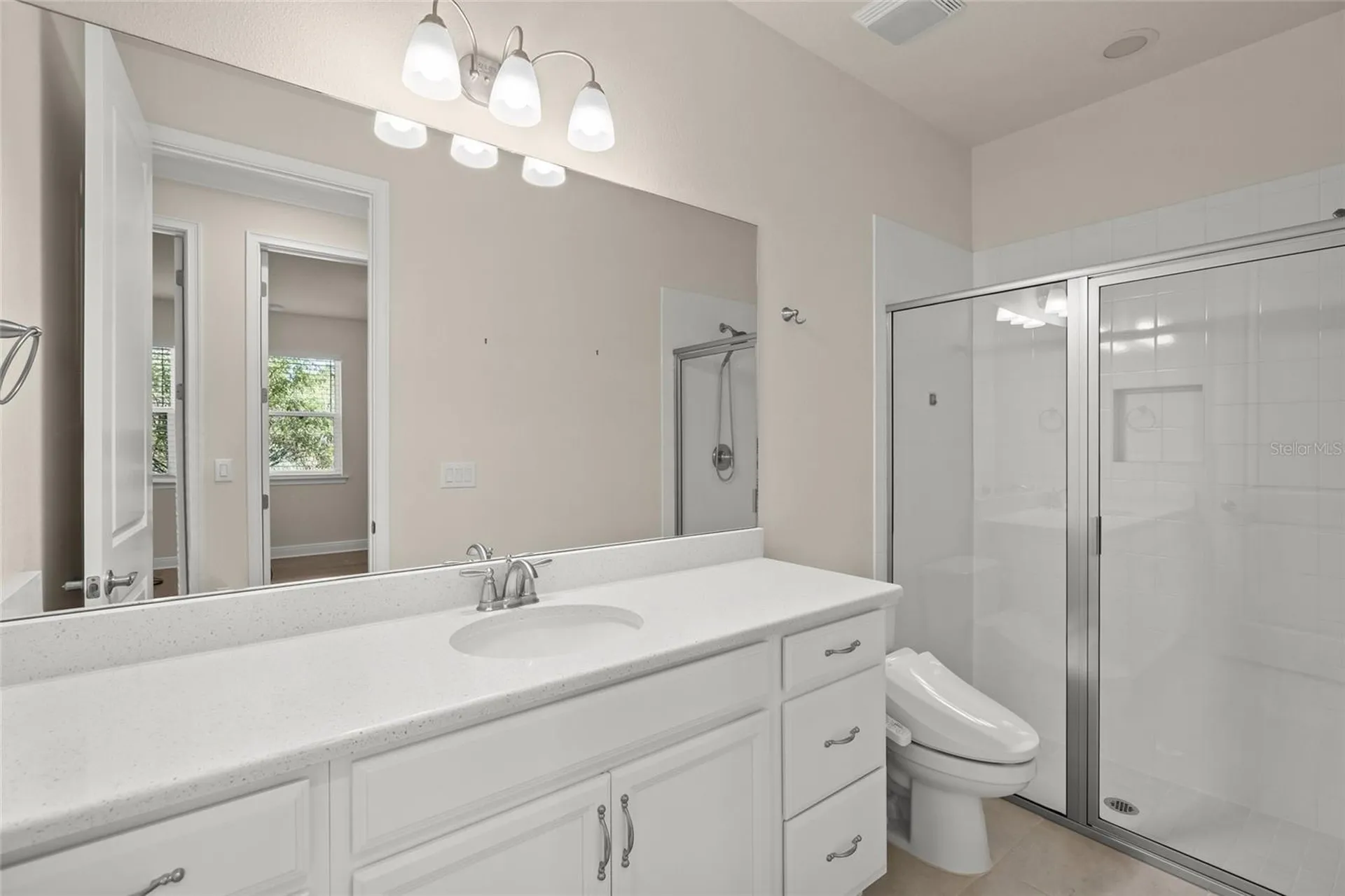 5690 Long Shore Loop Sarasota FL 34238