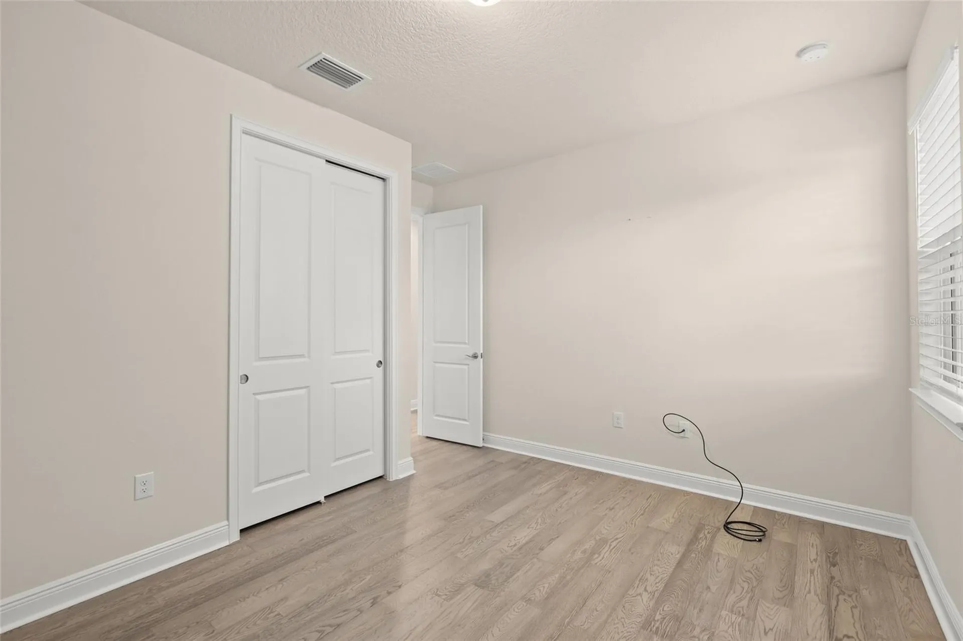 5690 Long Shore Loop Sarasota FL 34238