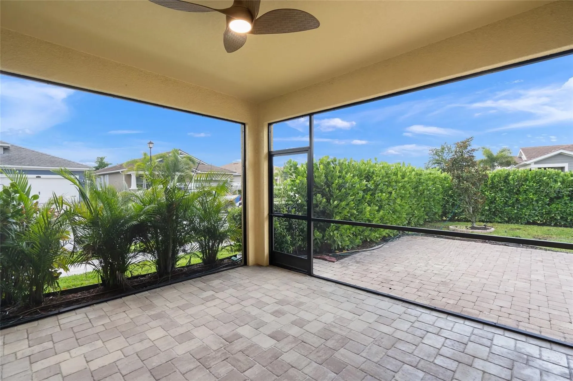 5690 Long Shore Loop Sarasota FL 34238