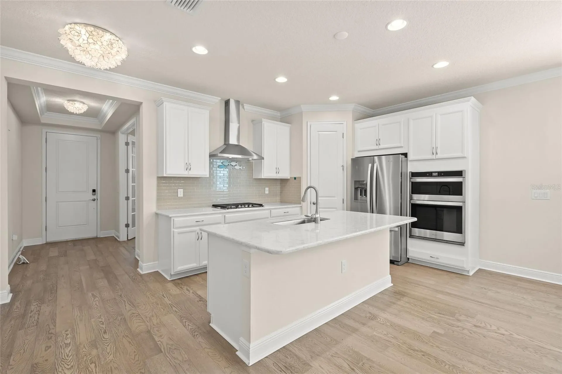 5690 Long Shore Loop Sarasota FL 34238