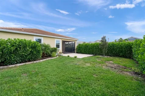 5690 Long Shore Loop Sarasota FL 34238