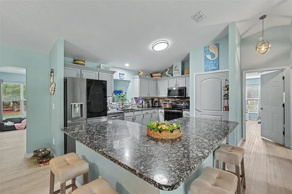 18018 SW 68th Loop Dunnellon FL 34432