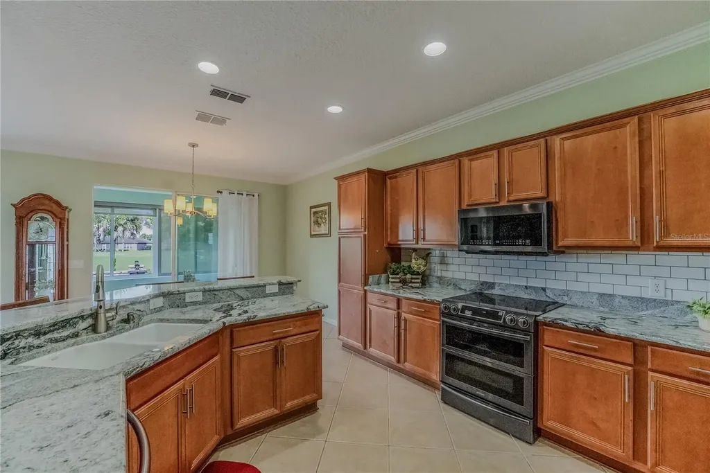 9563 SW 71st Loop Ocala FL 34481