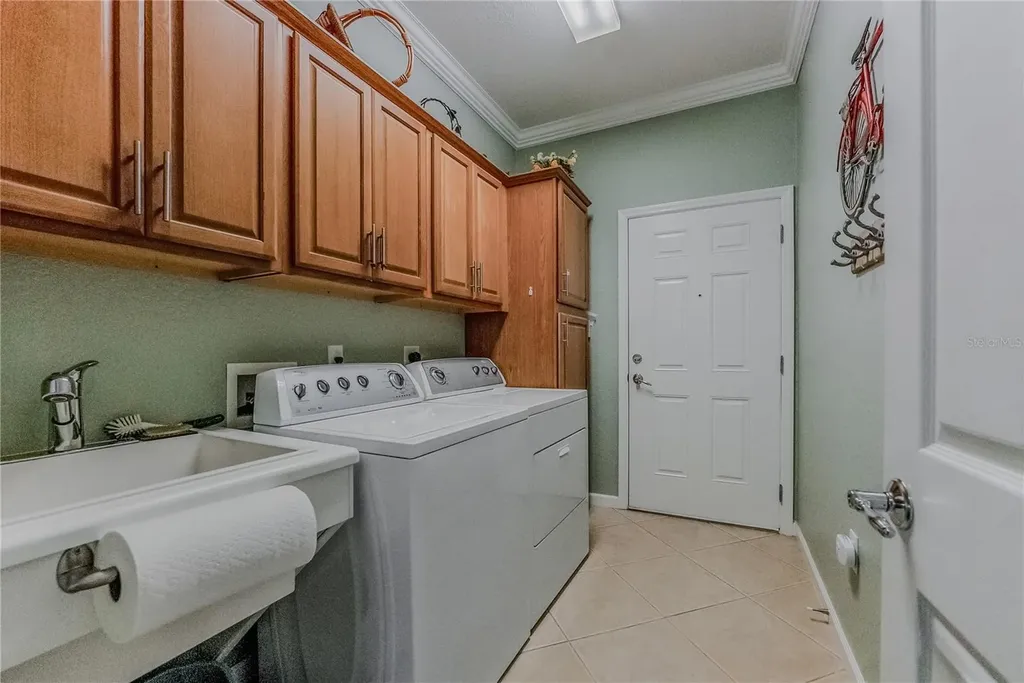 9563 SW 71st Loop Ocala FL 34481
