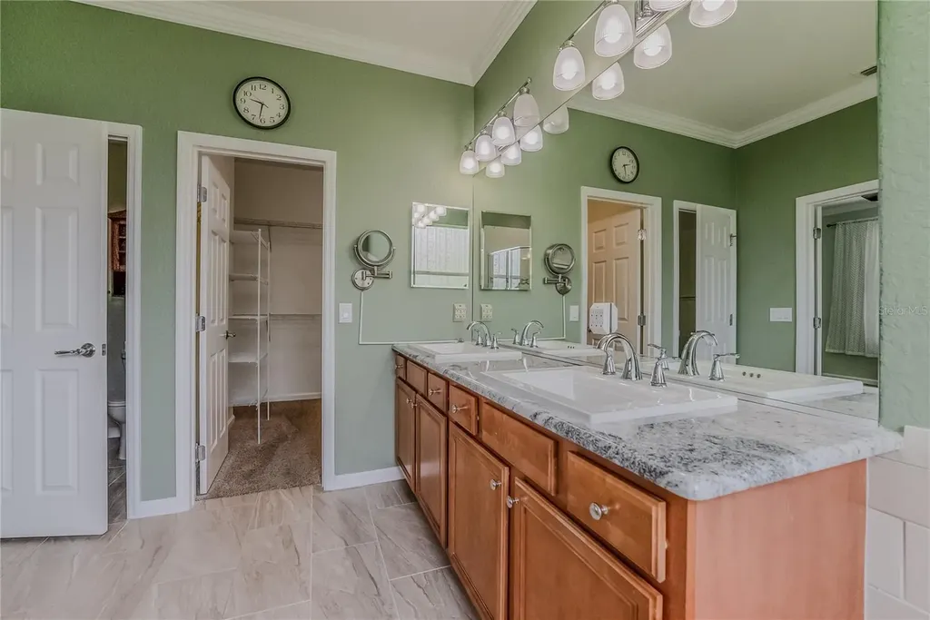 9563 SW 71st Loop Ocala FL 34481