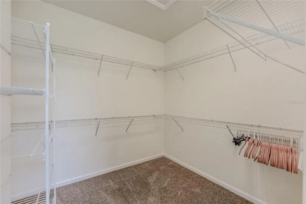 9563 SW 71st Loop Ocala FL 34481
