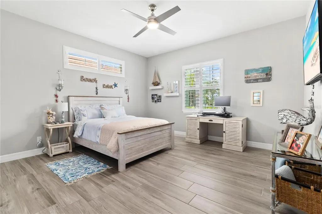 5418 56th Court E Bradenton FL 34203