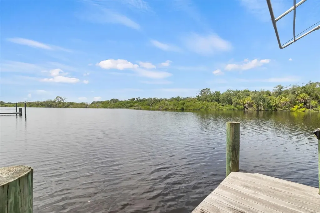 5418 56th Court E Bradenton FL 34203
