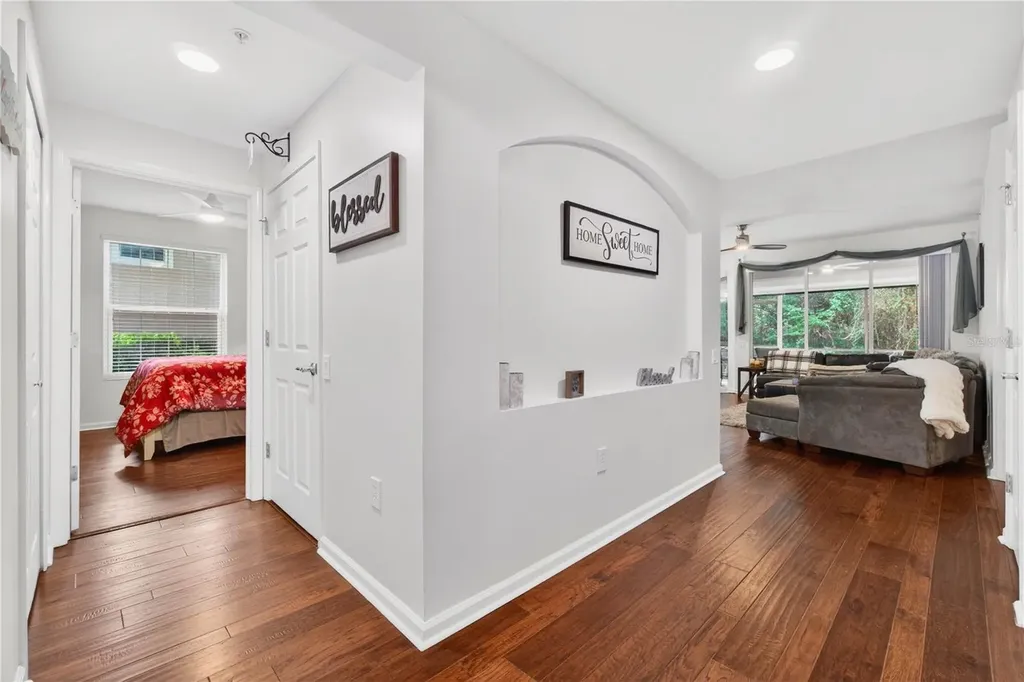 852 Lantern Way Clearwater FL 33765