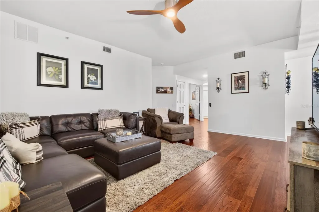 852 Lantern Way Clearwater FL 33765