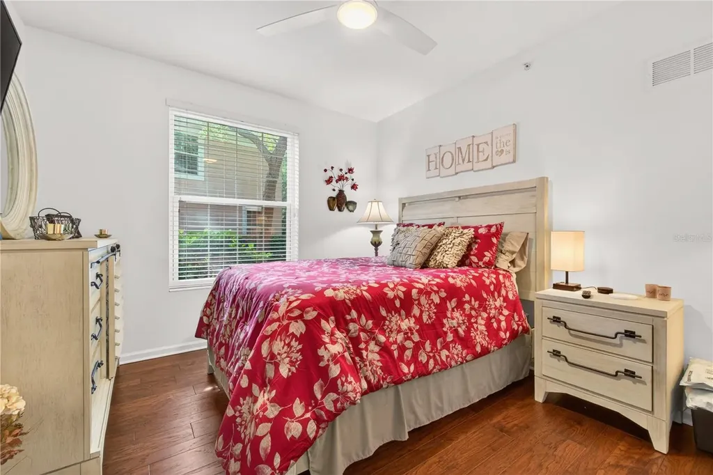 852 Lantern Way Clearwater FL 33765