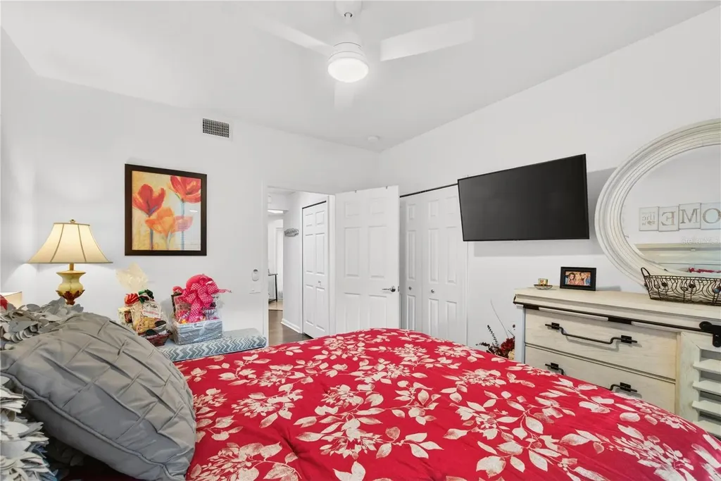 852 Lantern Way Clearwater FL 33765