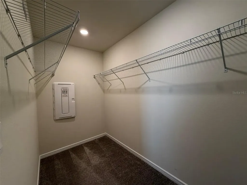 2803 Stunning Avenue Davenport FL 33896