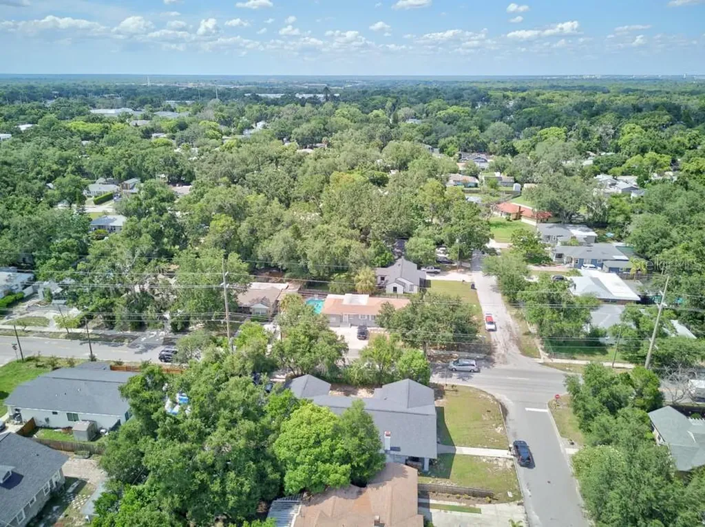 6020 N Flora Vista Avenue Tampa FL 33604