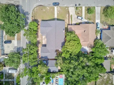 6020 N Flora Vista Avenue Tampa FL 33604