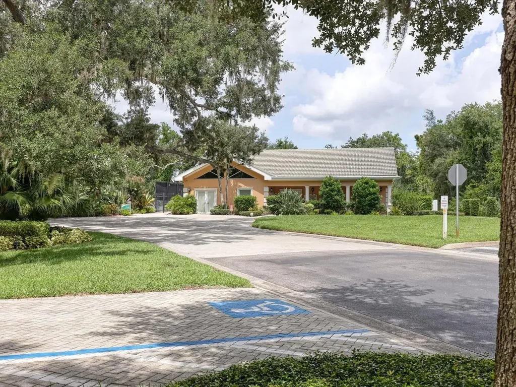 5122 Manorwood Drive Sarasota FL 34235
