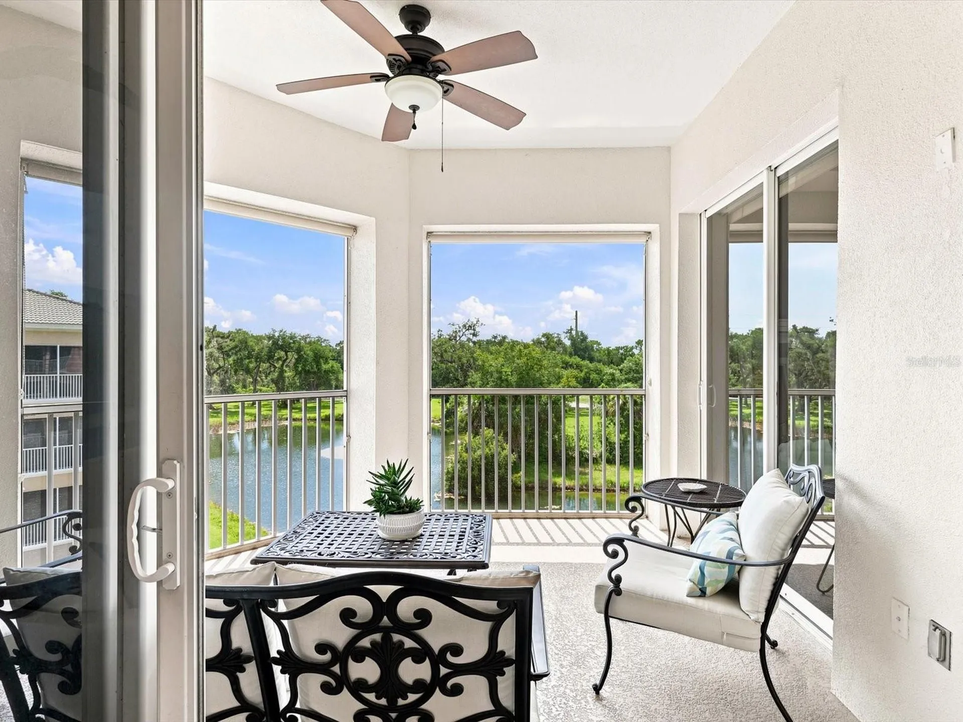 5122 Manorwood Drive Sarasota FL 34235