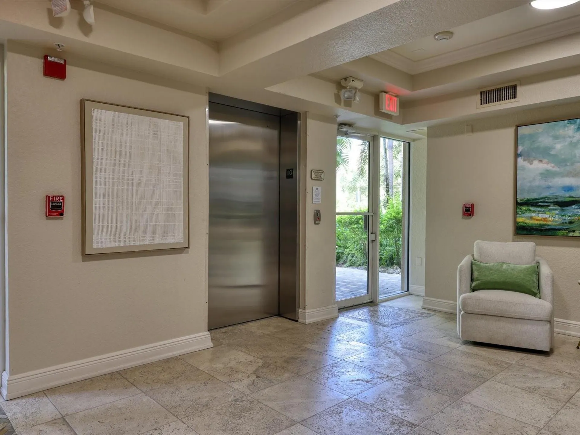 5122 Manorwood Drive Sarasota FL 34235