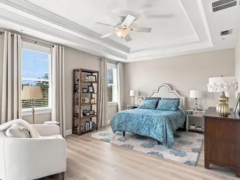 5122 Manorwood Drive Sarasota FL 34235