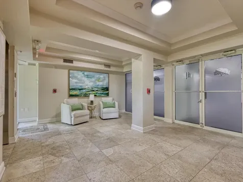 5122 Manorwood Drive Sarasota FL 34235