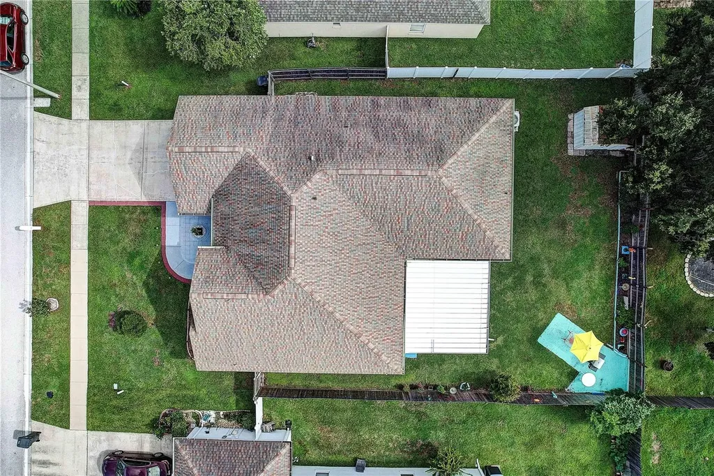 2242 Towering Oaks Circle Seffner FL 33584