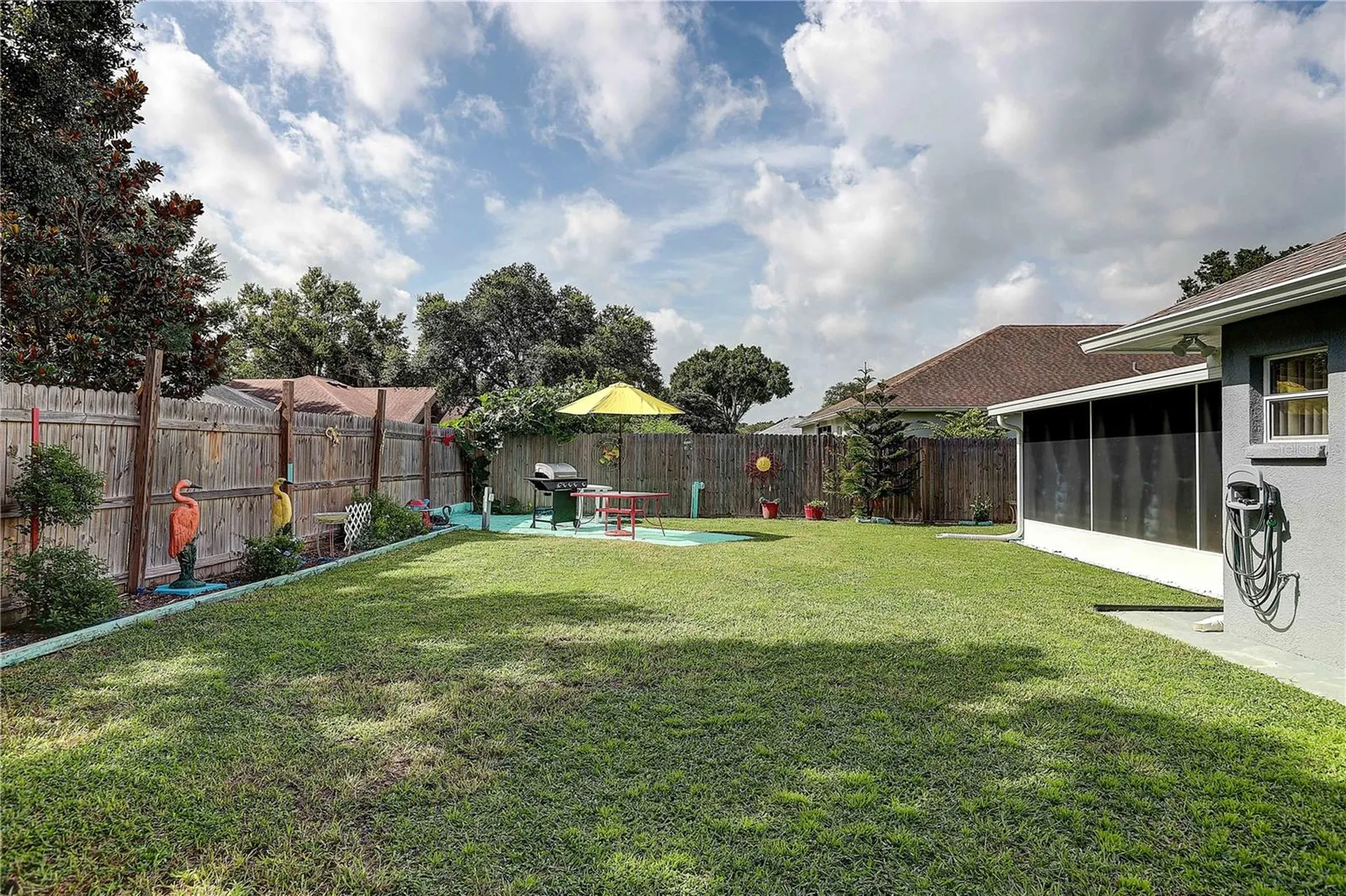 2242 Towering Oaks Circle Seffner FL 33584