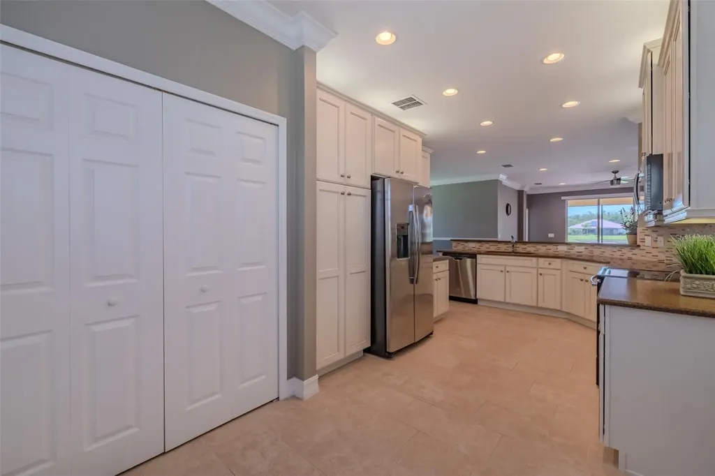 4919 Marble Springs Circle Wimauma FL 33598