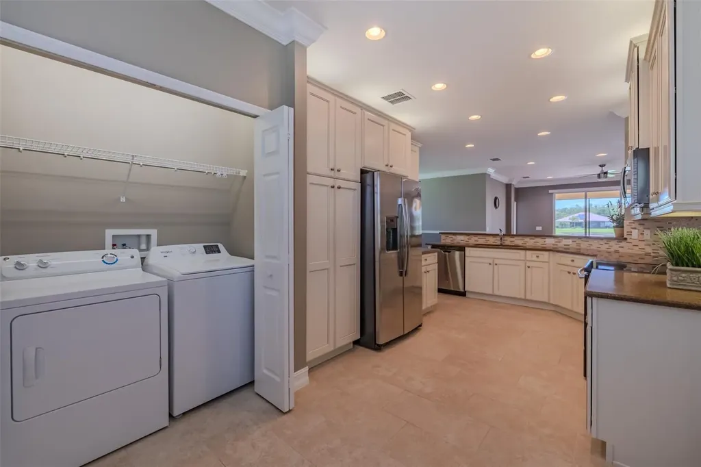 4919 Marble Springs Circle Wimauma FL 33598