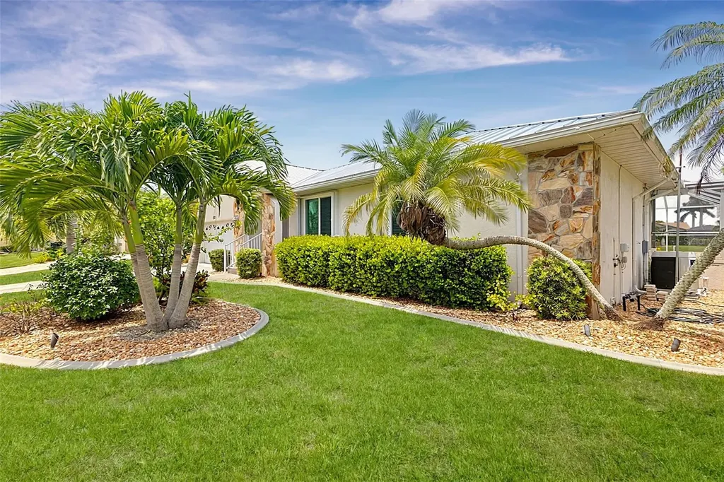 1230 Swan Court Punta Gorda FL 33950