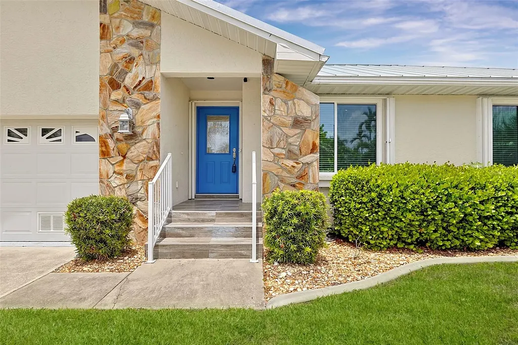1230 Swan Court Punta Gorda FL 33950