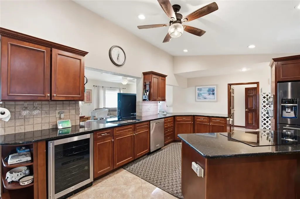 1818 Dolphin Boulevard S St Petersburg FL 33707