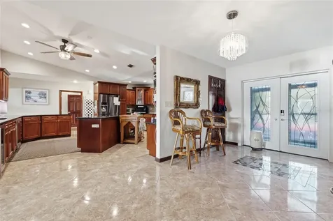 1818 Dolphin Boulevard S St Petersburg FL 33707