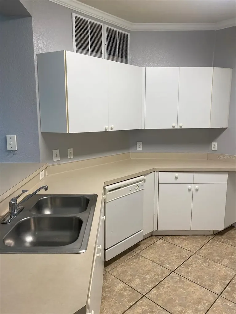 3701 Conroy Road Orlando FL 32839