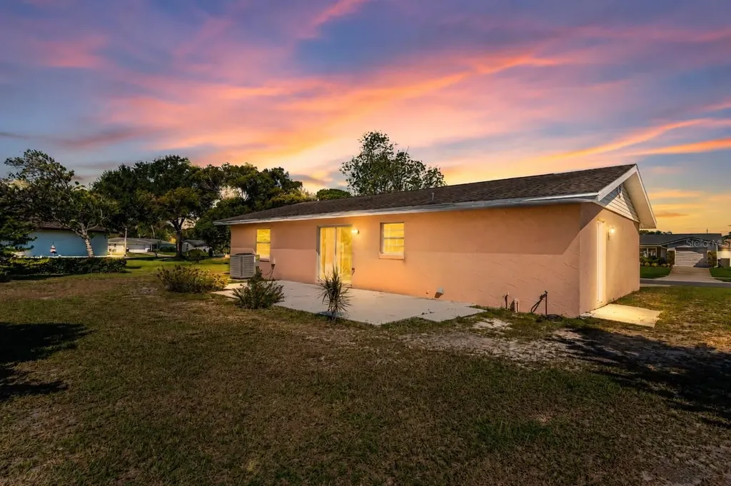 1106 Blueberry Drive Port Orange FL 32129