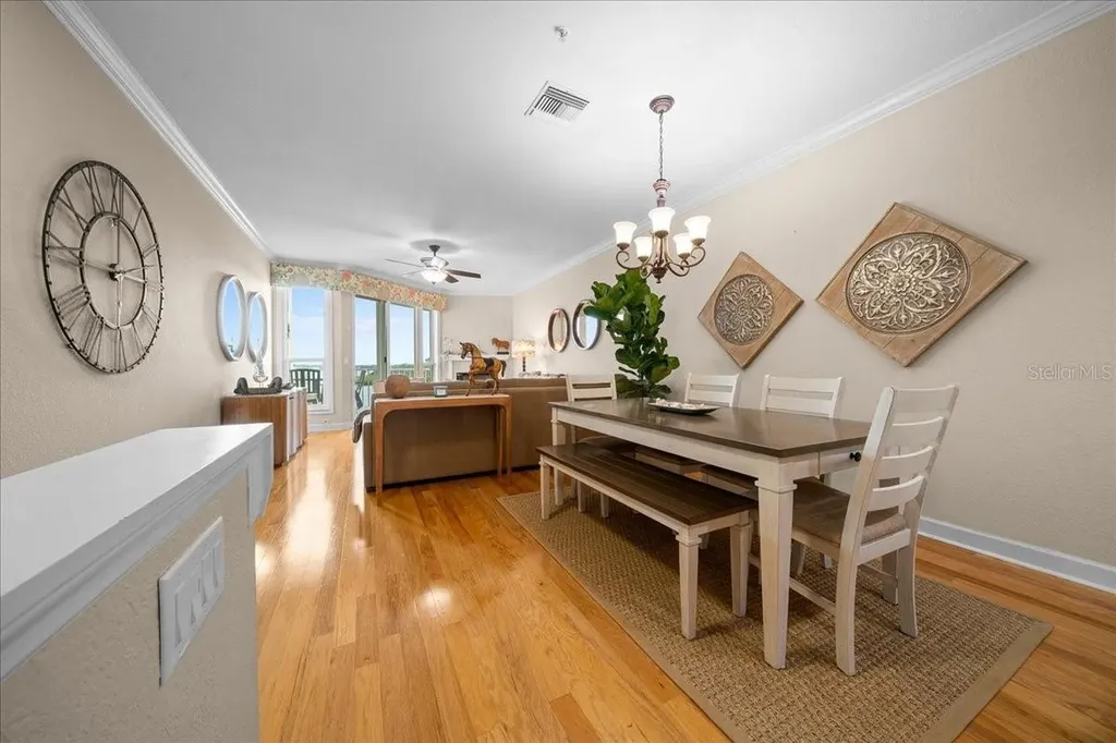 158 Brent Circle Oldsmar FL 34677
