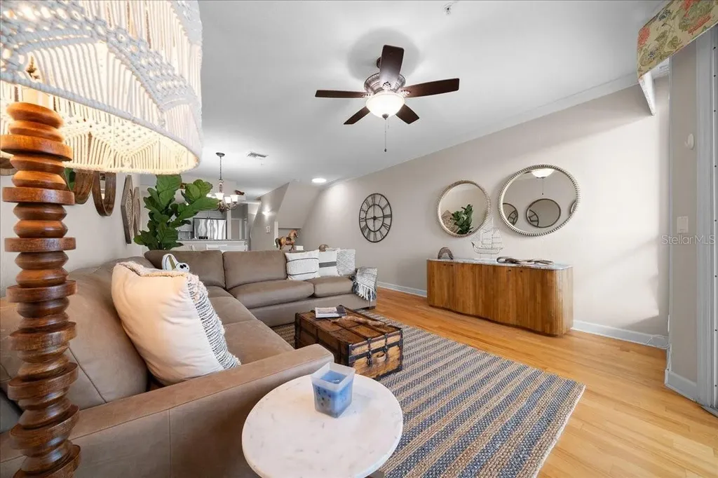 158 Brent Circle Oldsmar FL 34677