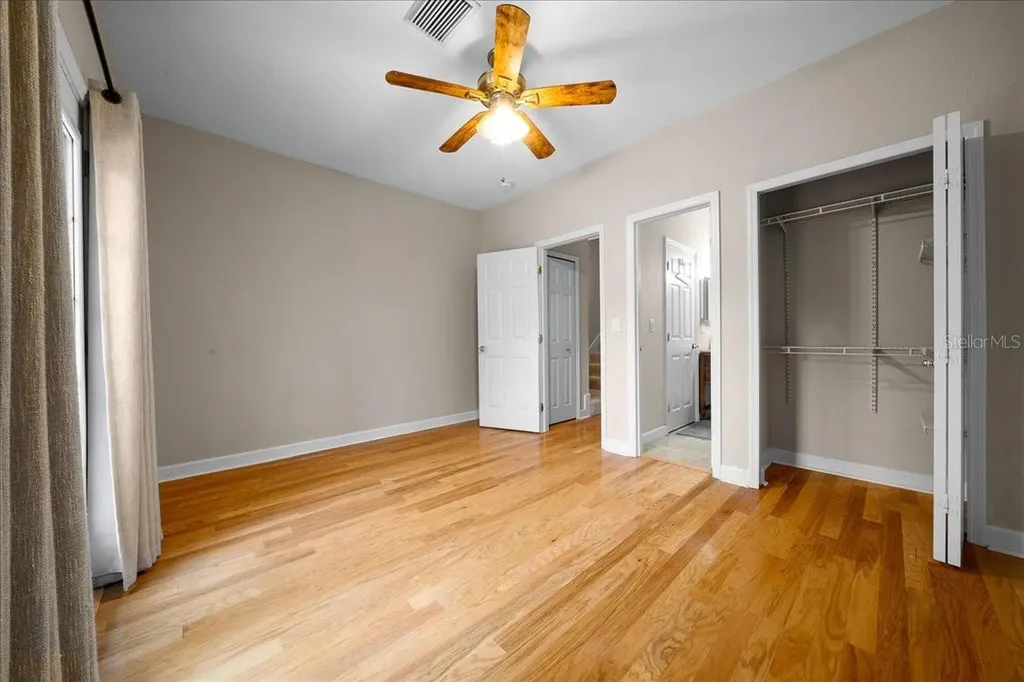 158 Brent Circle Oldsmar FL 34677