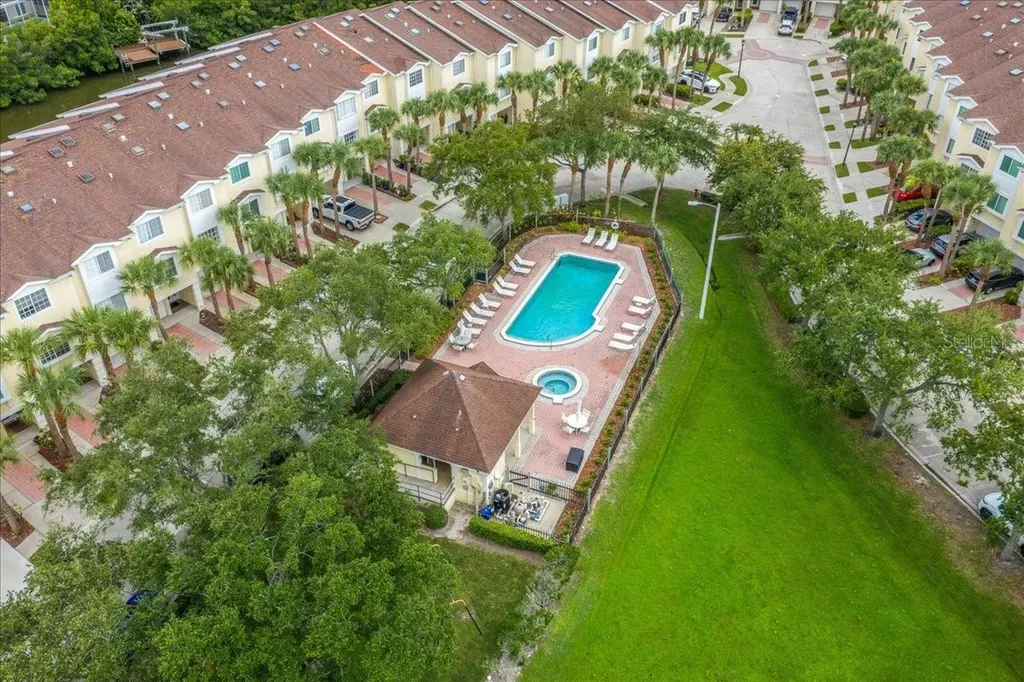 158 Brent Circle Oldsmar FL 34677