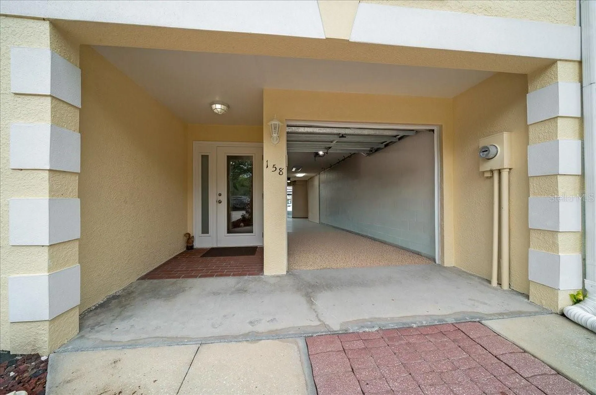 158 Brent Circle Oldsmar FL 34677