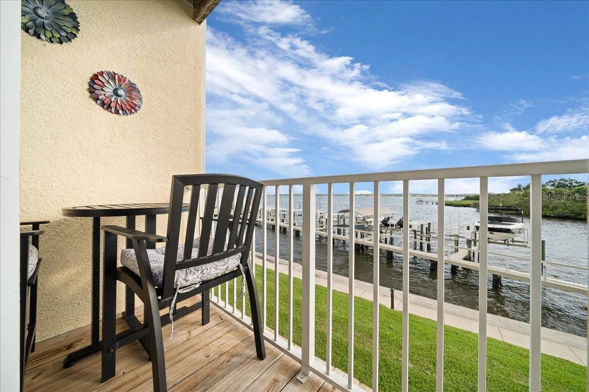 158 Brent Circle Oldsmar FL 34677