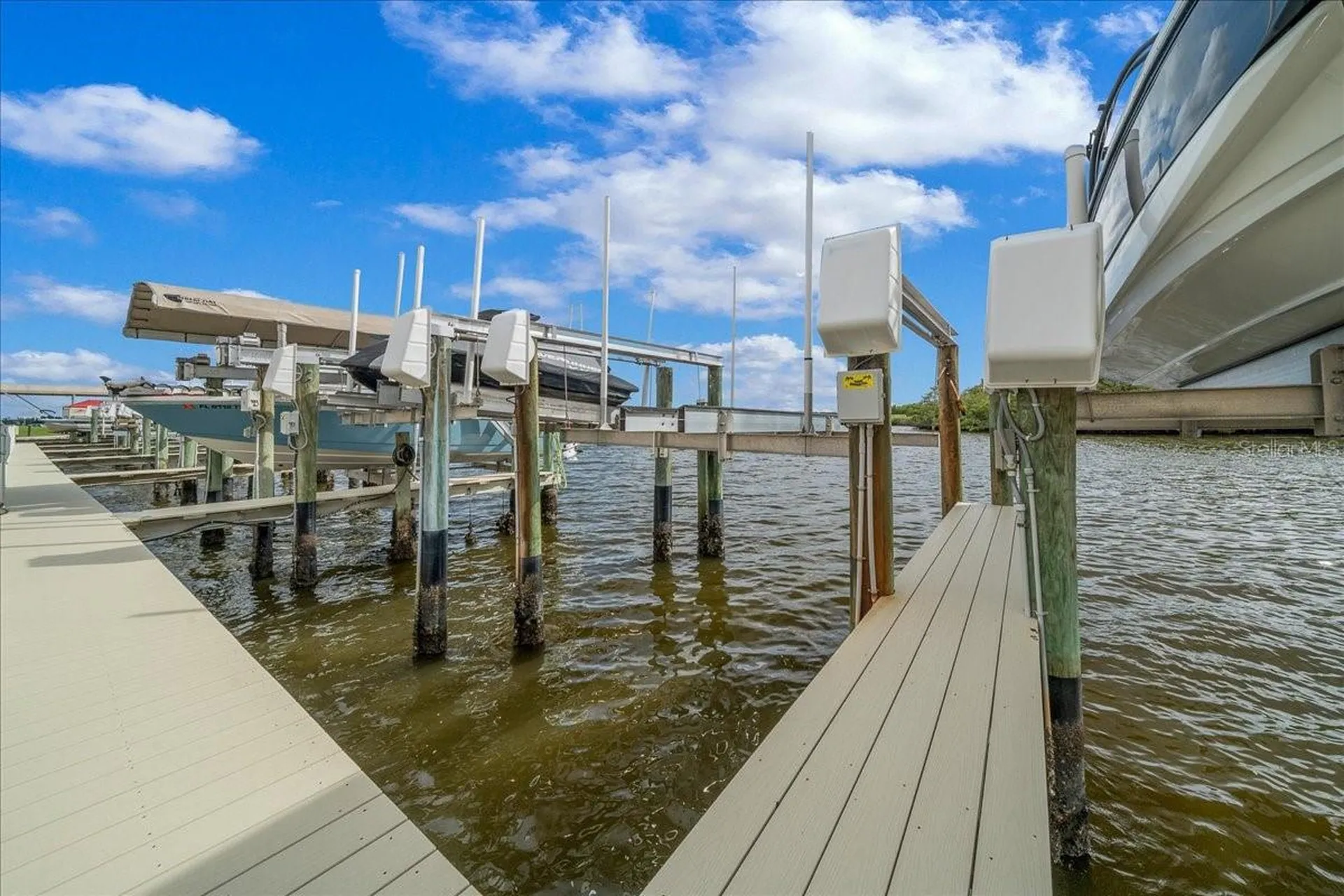 158 Brent Circle Oldsmar FL 34677