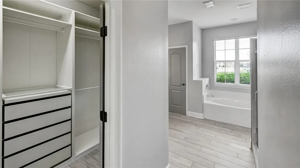3833 Siskin Drive Kissimmee FL 34744