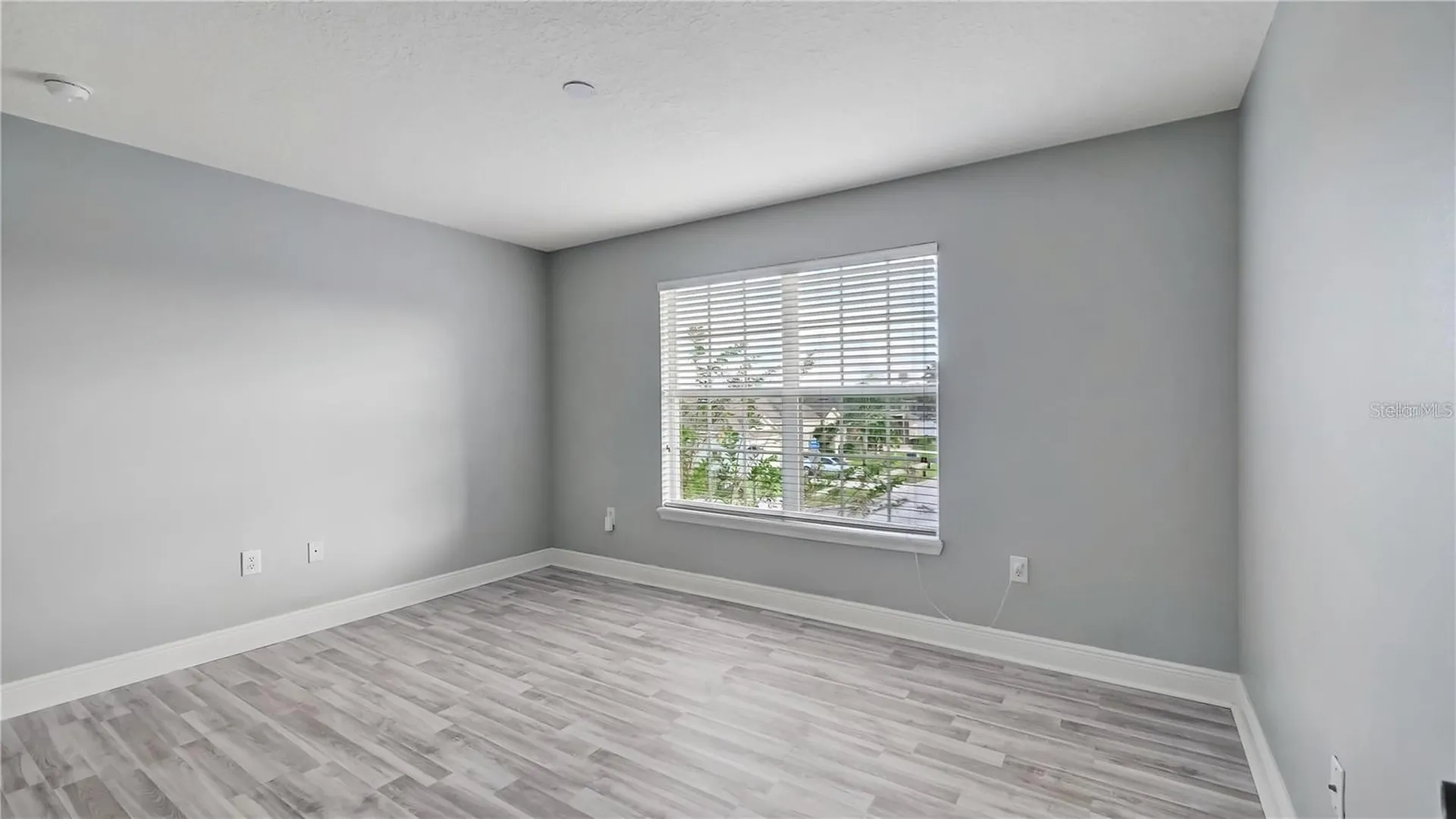 3833 Siskin Drive Kissimmee FL 34744