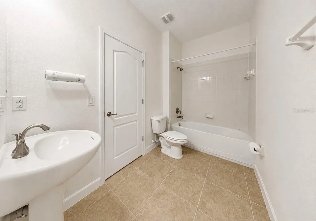 125 Orange Mill Avenue Ruskin FL 33570