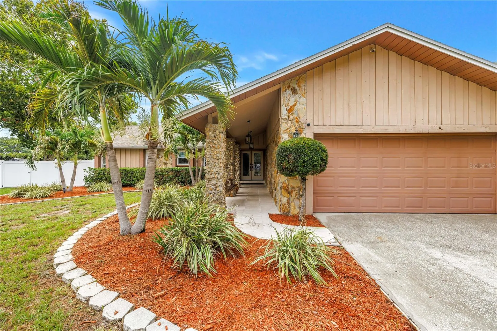 10210 95th Street Seminole FL 33777