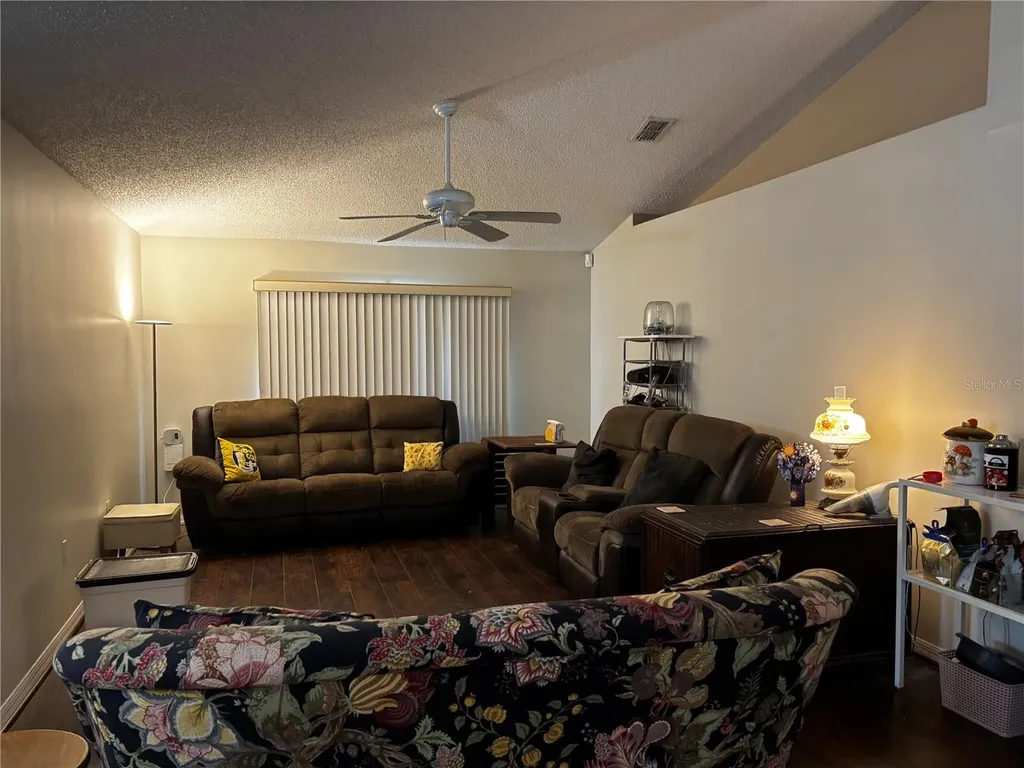 8 Botany Lane Palm Coast FL 32137