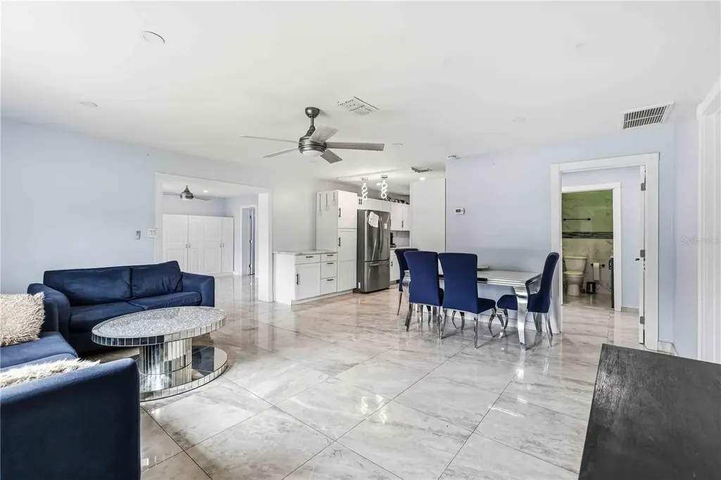 3706 Old Bradenton Road Sarasota FL 34234