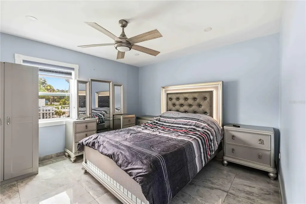 3706 Old Bradenton Road Sarasota FL 34234