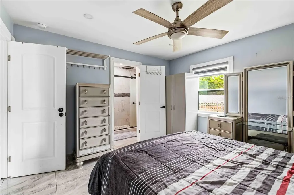 3706 Old Bradenton Road Sarasota FL 34234