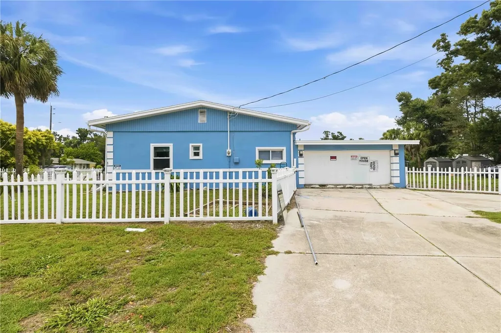 3706 Old Bradenton Road Sarasota FL 34234